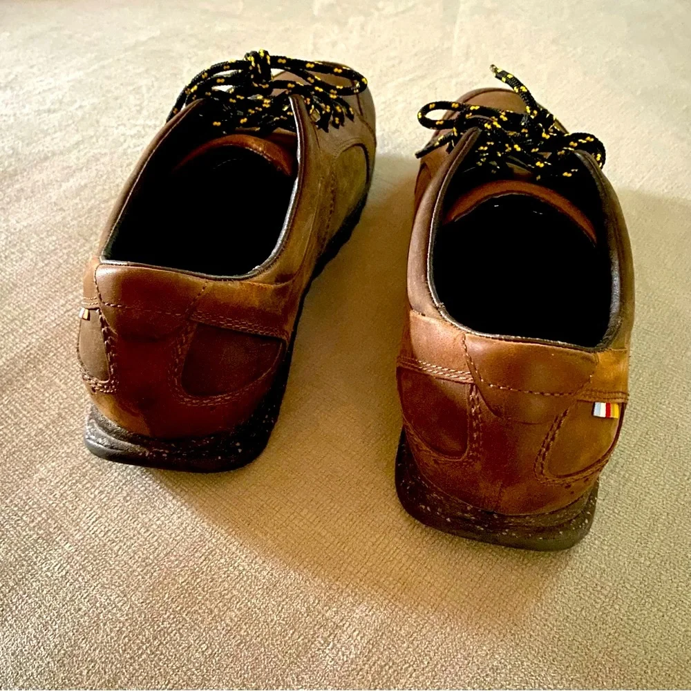 🎉HP🎉 EUC The North Face Leather Loafers